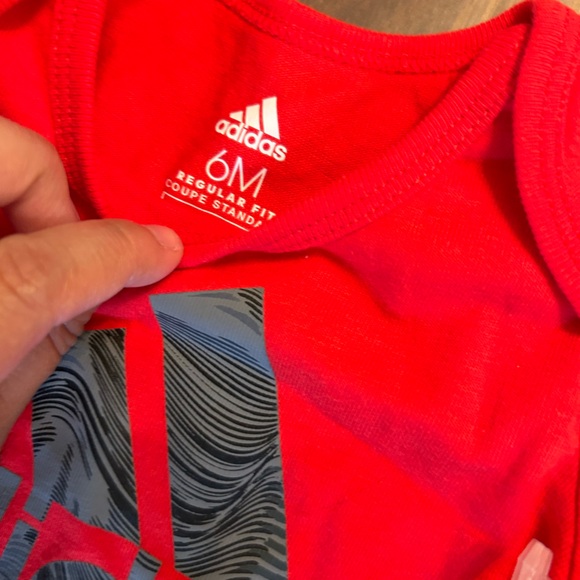 NWT Adidas Boys matching set - Picture 4 of 4
